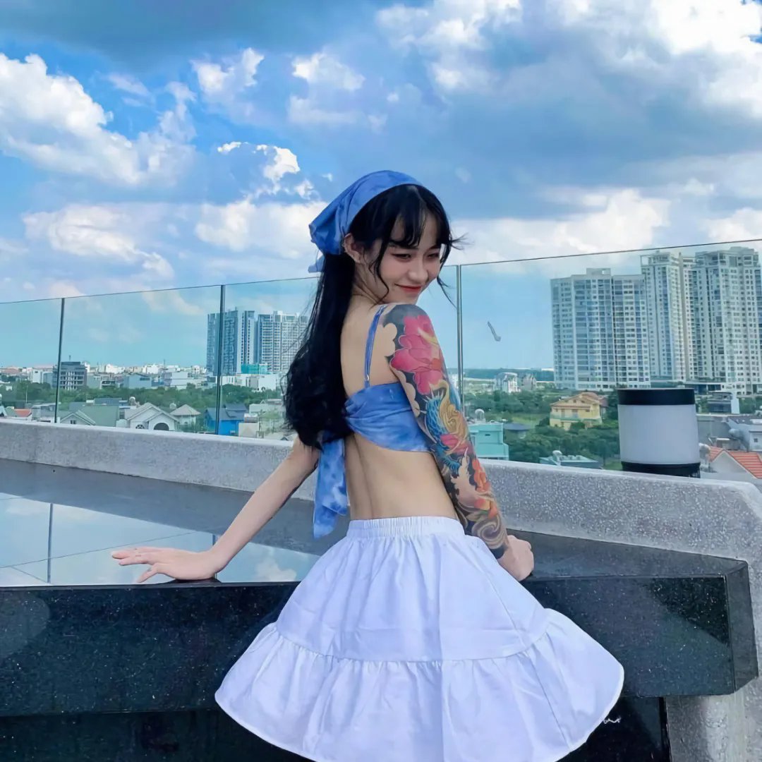 三坪房间的侵略者